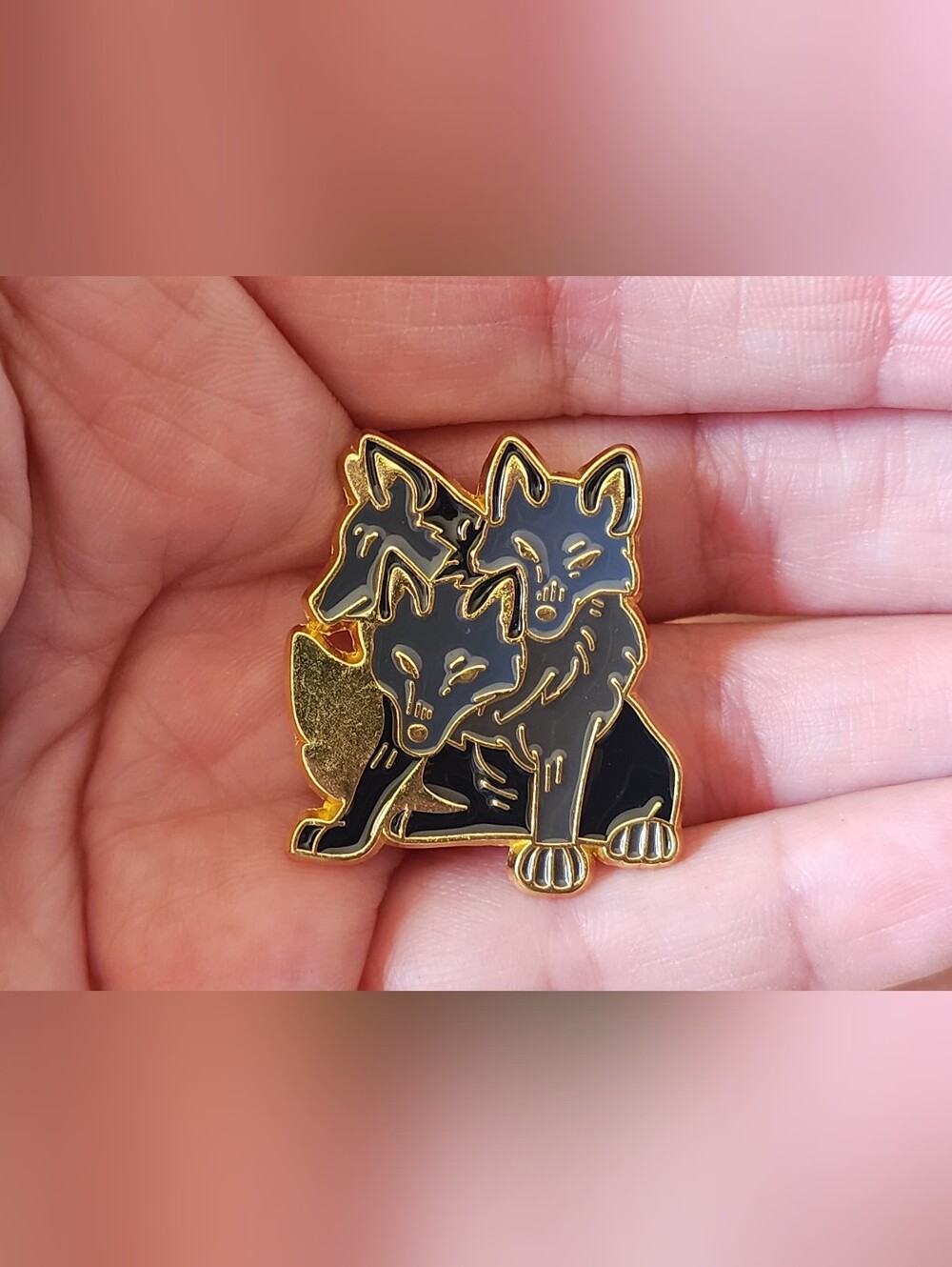 ✨️🐺Three-Headed Wolf Enamel Pin - Picture 2 of 4